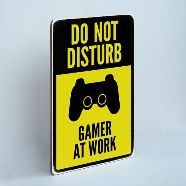 Постер "Do not disturb. Gamer at work. Yellow and black" pvh0014 фото